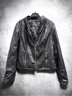 Women's Black Quilted Shoulder Faux Leather Zip Moto Jacket